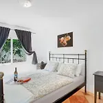 Casa Paraiso *