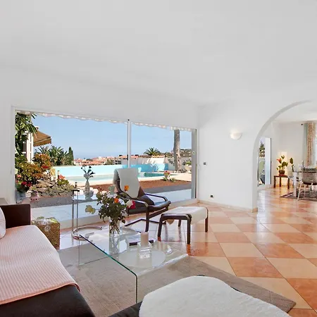 Casa Paraiso Villa *