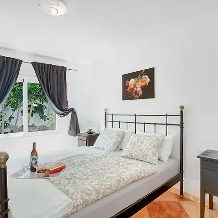 Casa Paraiso *